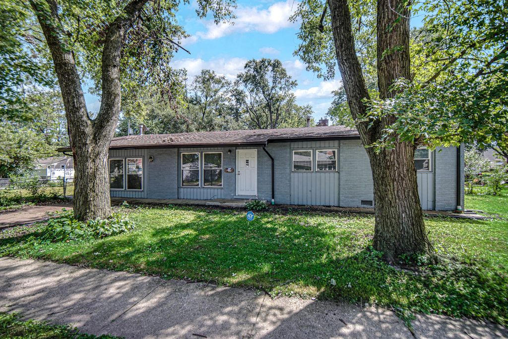 16801 Head Avenue, Hazel Crest, IL 60429 — exterior