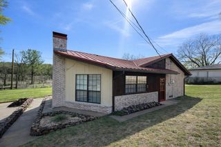 109 Maxine St, Mineola, TX 75773