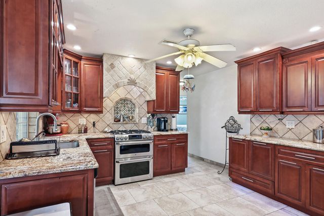 7137 Saint Andrews Road, Lake Worth, FL 33467