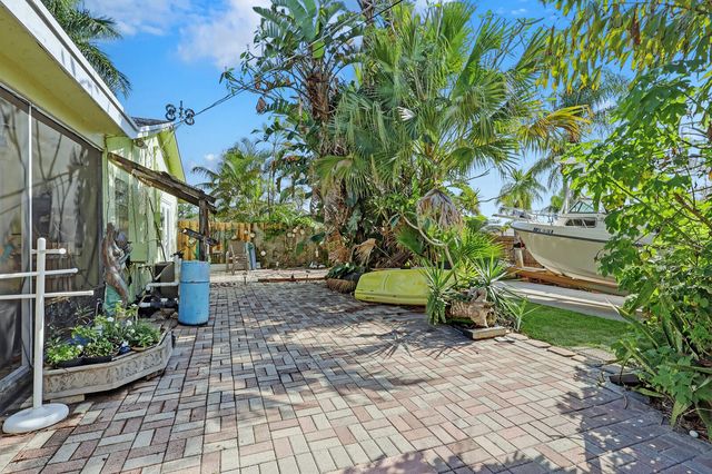 7137 Saint Andrews Road, Lake Worth, FL 33467