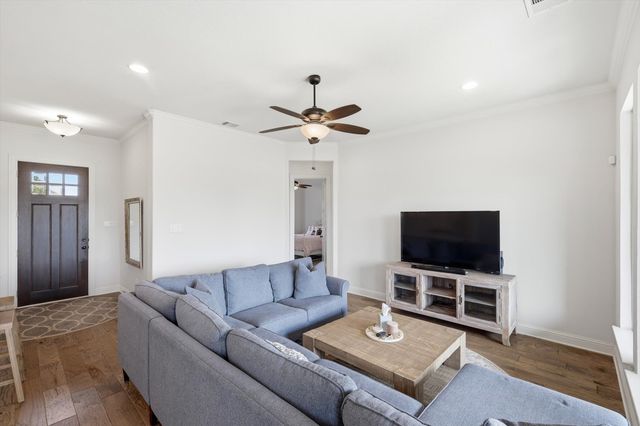 3004 Chesterfield Lane, Mansfield, TX 76084