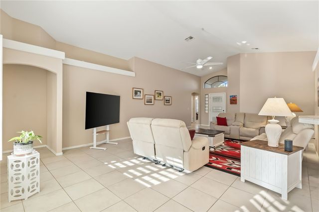 2264 Mountainside Drive, Bullhead City, AZ 86442