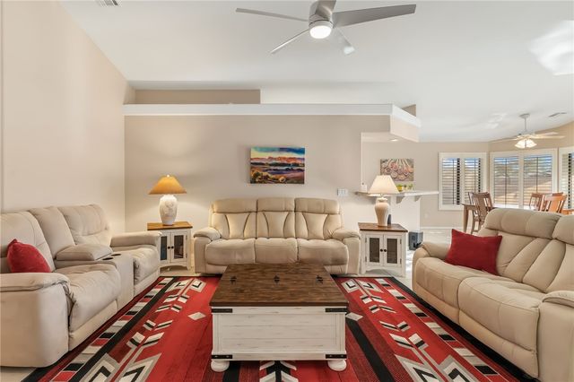 2264 Mountainside Drive, Bullhead City, AZ 86442