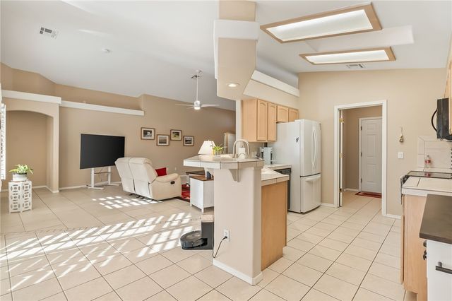 2264 Mountainside Drive, Bullhead City, AZ 86442