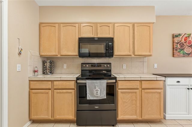 2264 Mountainside Drive, Bullhead City, AZ 86442