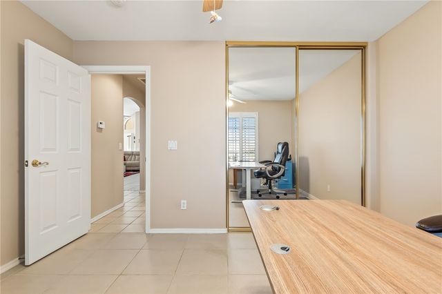 2264 Mountainside Drive, Bullhead City, AZ 86442