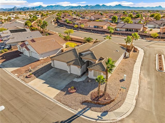 2264 Mountainside Drive, Bullhead City, AZ 86442