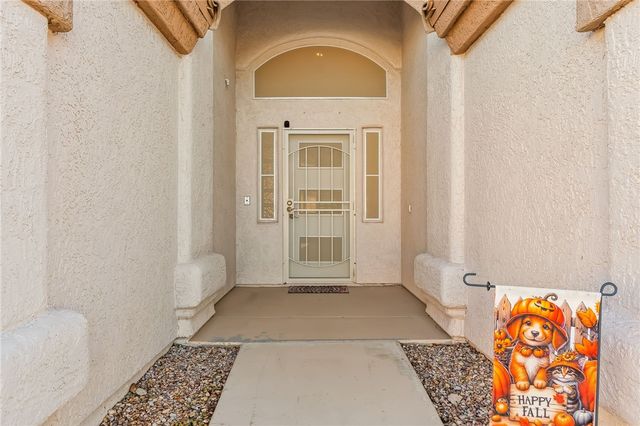 2264 Mountainside Drive, Bullhead City, AZ 86442