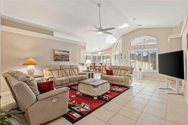 2264 Mountainside Drive, Bullhead City, AZ 86442