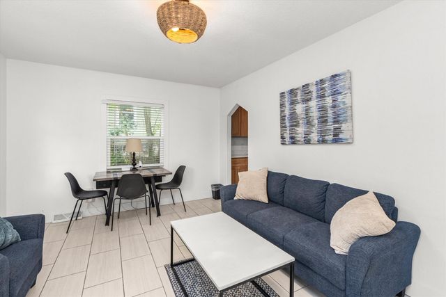 1708 26th Street, Des Moines, IA 50310