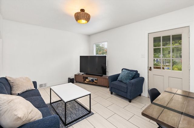 1708 26th Street, Des Moines, IA 50310