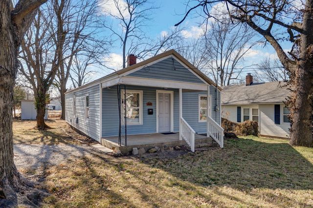 800 W Della Street, Springfield, MO 65803