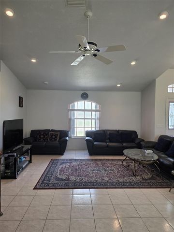 22353 LA GUARDIA AVENUE, Port Charlotte, FL 33952