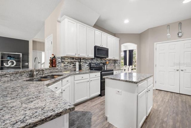 13044 LAKESHORE GROVE DRIVE, Winter Garden, FL 34787