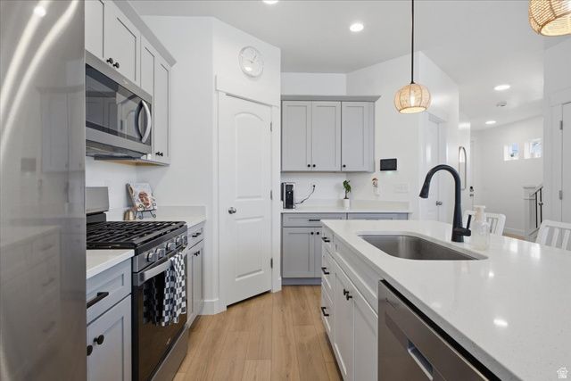 1306 W CAINE DR, Saratoga Springs, UT 84045