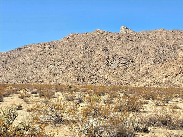 8138 Utah Trail, 29 Palms, CA 92277