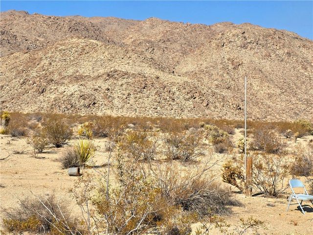 8138 Utah Trail, 29 Palms, CA 92277
