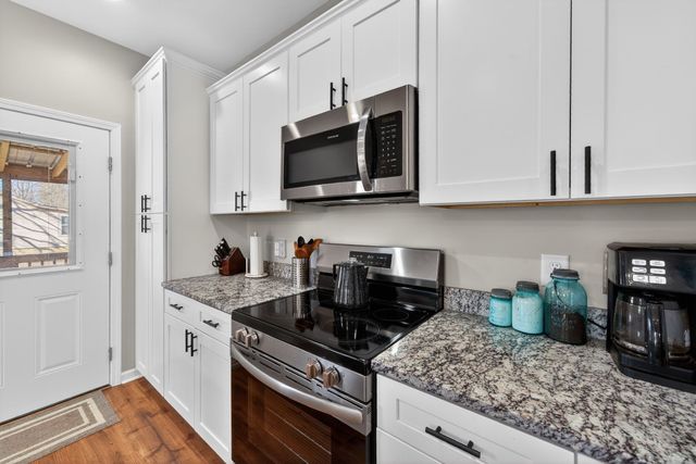 120 Melrose St, Mc Ewen, TN 37101