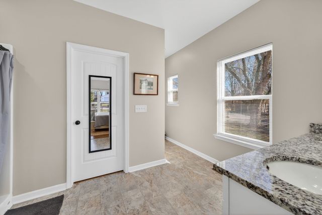 120 Melrose St, Mc Ewen, TN 37101