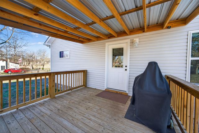 120 Melrose St, Mc Ewen, TN 37101