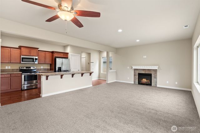 5030 35th Street E, Fife, WA 98424