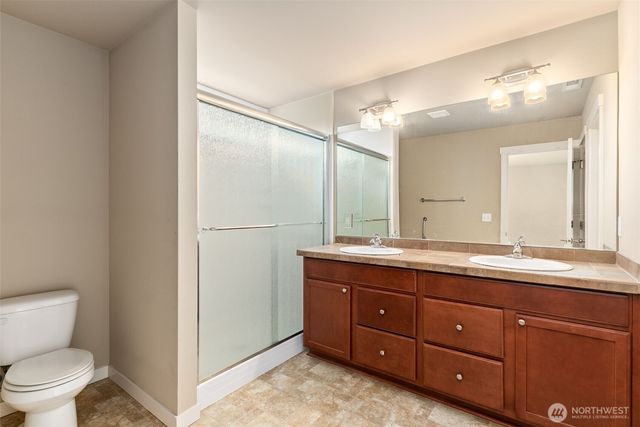 5030 35th Street E, Fife, WA 98424