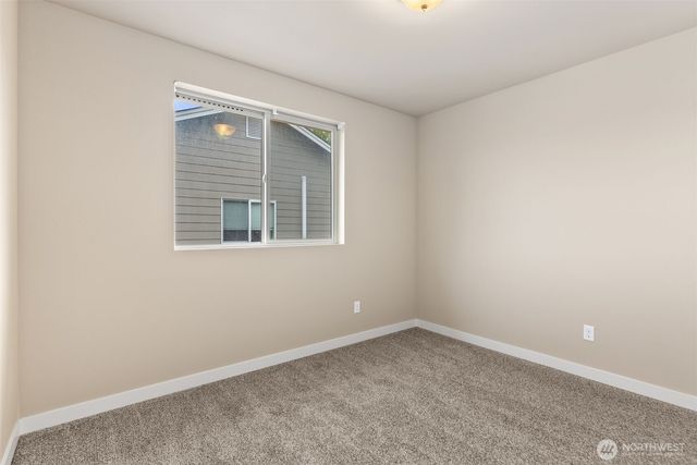 5030 35th Street E, Fife, WA 98424