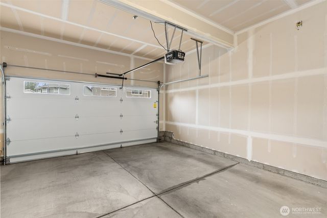 5030 35th Street E, Fife, WA 98424