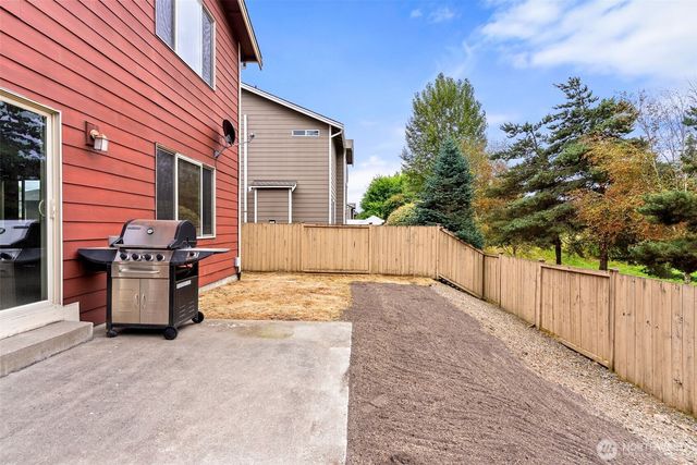 5030 35th Street E, Fife, WA 98424