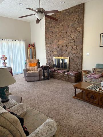 2700 Fairway Drive, Independence, KS 67301