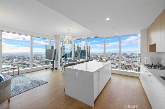 877 Francisco Street 4111, Los Angeles, CA 90017