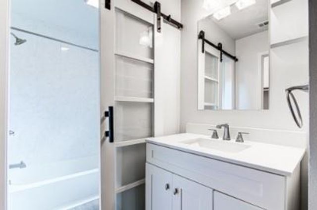311 W Mary ST A, Austin, TX 78704