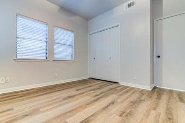 311 W Mary ST A, Austin, TX 78704