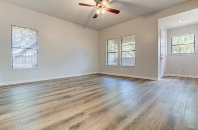 311 W Mary ST A, Austin, TX 78704