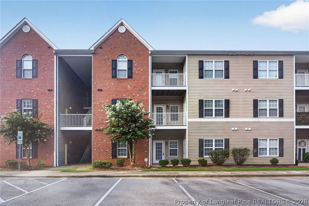 612 Marshtree Lane 103, Fayetteville, NC 28314 — photo 2