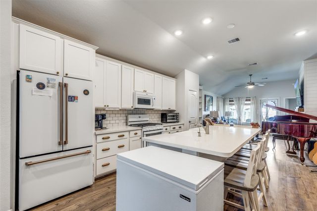 19414 Golden Lariat Drive, Tomball, TX 77377