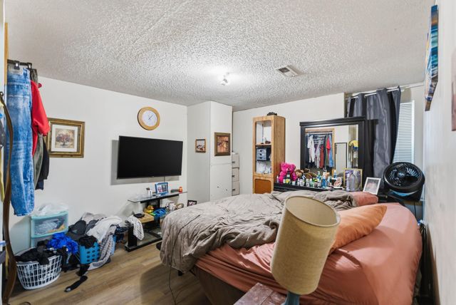 453 & 455 S Carlton, Wichita, KS 67209