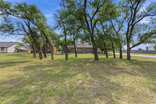 453 & 455 S Carlton, Wichita, KS 67209