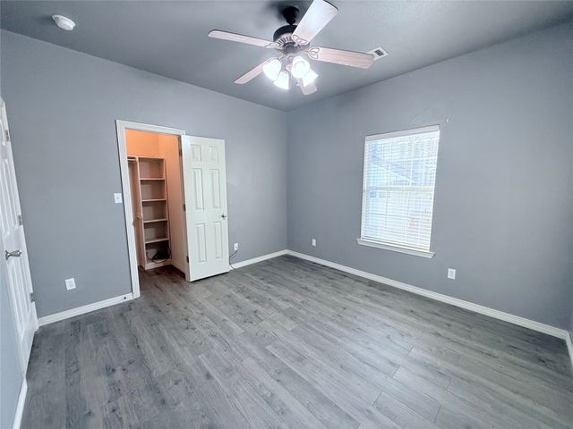 101 Arapaho W, Sherman, TX 75092
