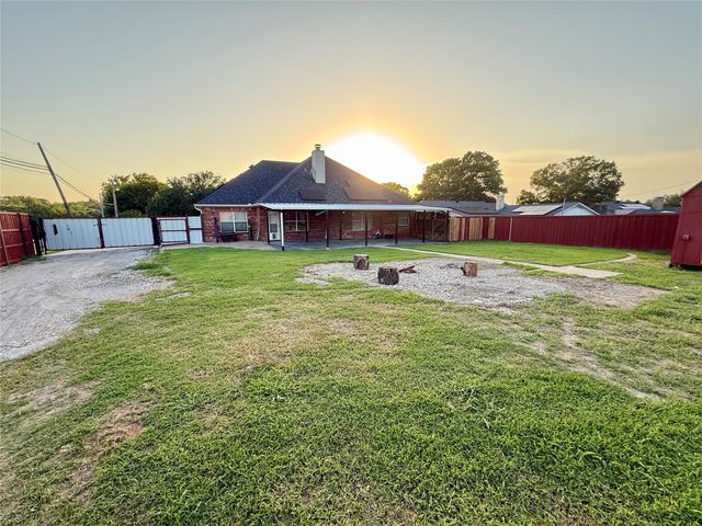 101 Arapaho W, Sherman, TX 75092
