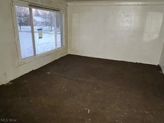 20751 Selfridge, Highland Hills, OH 44122