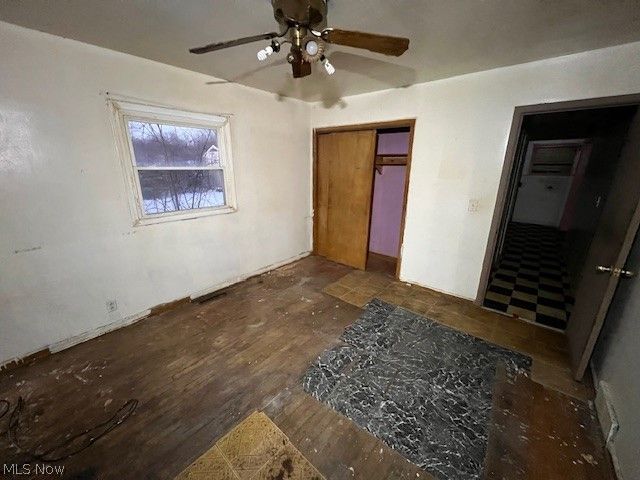 20751 Selfridge, Highland Hills, OH 44122