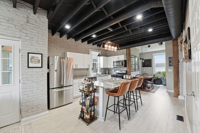 1155 E Rich Street, Columbus, OH 43205