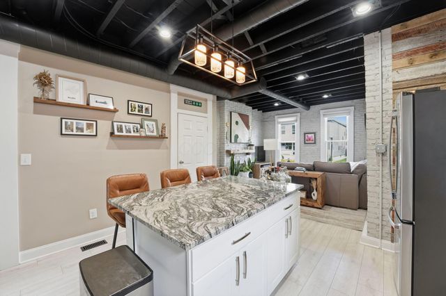 1155 E Rich Street, Columbus, OH 43205
