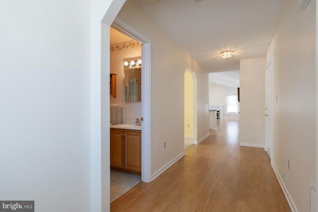 1885 ROSSER LN, Winchester, VA 22601