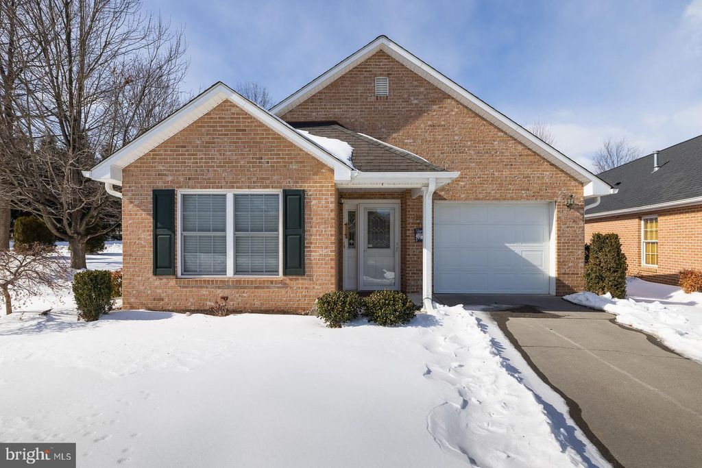 1885 ROSSER LN, Winchester, VA 22601