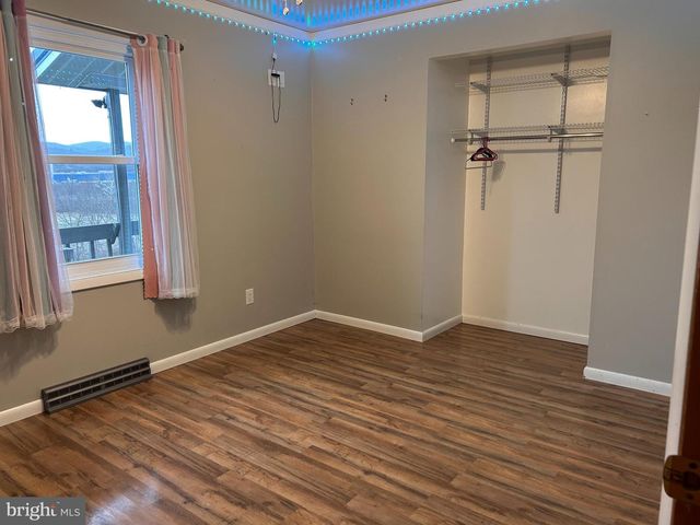 1390 OLD 220 RD, Bellefonte, PA 16823