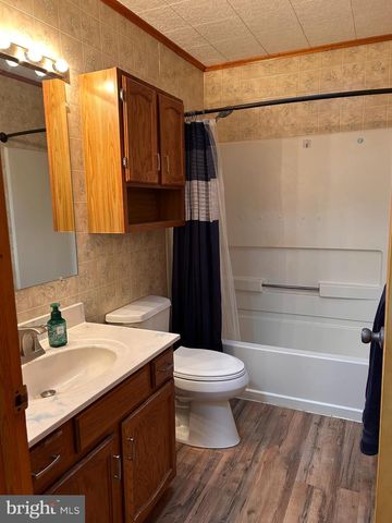 1390 OLD 220 RD, Bellefonte, PA 16823