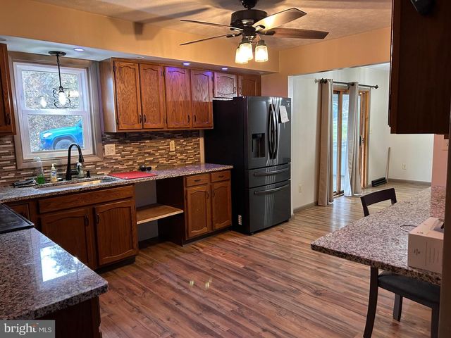 1390 OLD 220 RD, Bellefonte, PA 16823