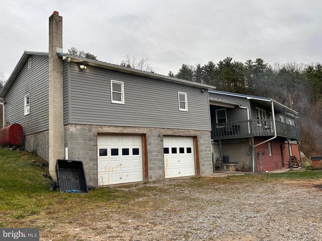 1390 OLD 220 RD, Bellefonte, PA 16823